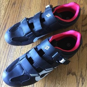 Men’s Peloton shoes. Worn twice. Like new.